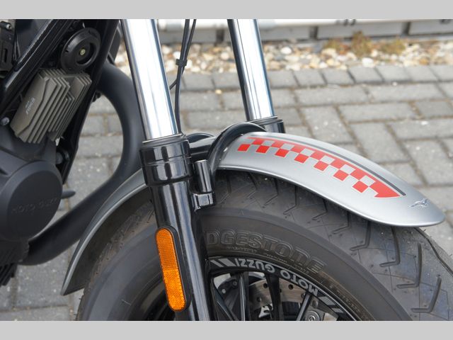 moto-guzzi - v-9-bobber