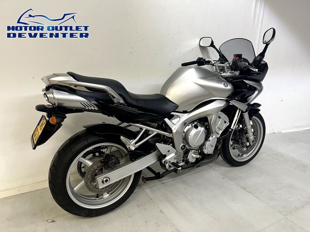yamaha - fzs-600-fazer