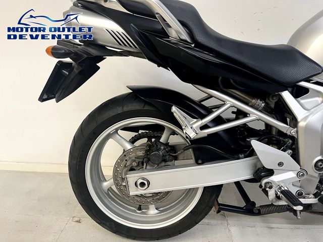 yamaha - fzs-600-fazer