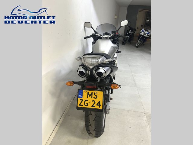 yamaha - fzs-600-fazer