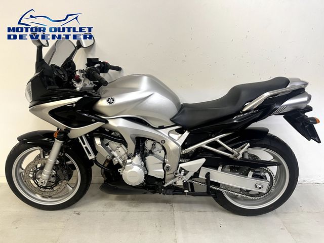 yamaha - fzs-600-fazer