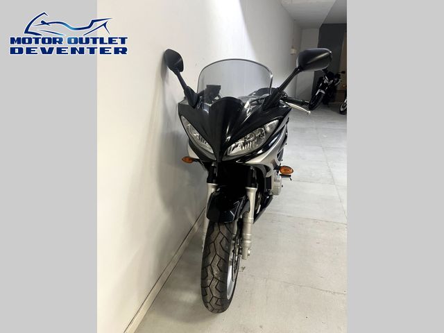 yamaha - fzs-600-fazer