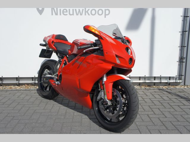 ducati - 749-s