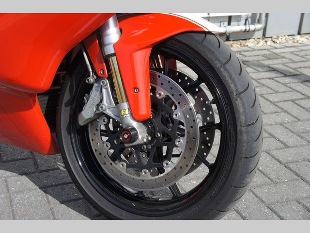 ducati - 749-s