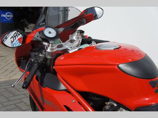 ducati - 749-s