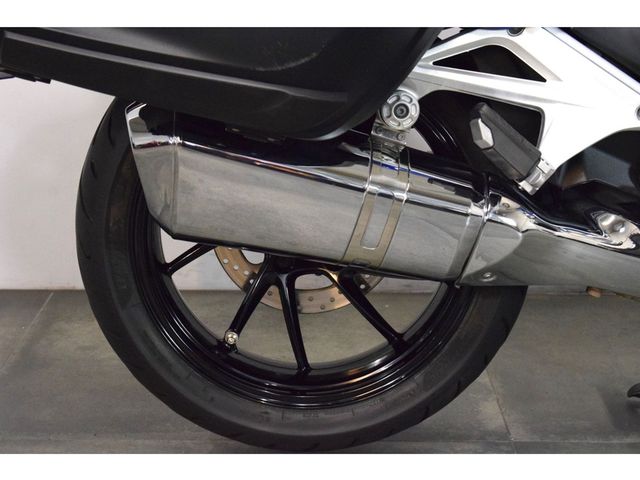 bmw - r-1250-rt