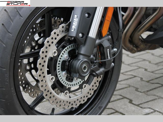 kawasaki - versys-1000-se-tourer