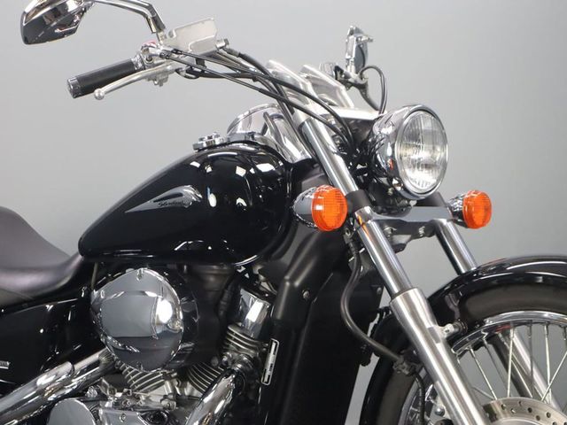 honda - vt-750-dc-shadow-spirit