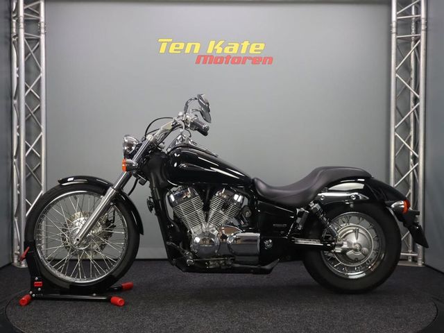 honda - vt-750-dc-shadow-spirit