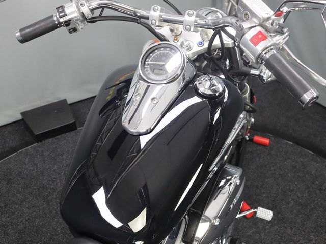 honda - vt-750-dc-shadow-spirit