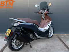 Piaggio Beverly 350 S ABS ASR 2021 occasion – foto 6 van 17