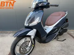 Piaggio Beverly 350 S ABS ASR 2021 occasion – foto 9 van 17