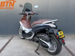 Piaggio Beverly 350 S ABS ASR 2021 occasion – foto 5 van 17
