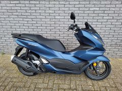 Honda PCX125 2025 nieuw – foto 1 van 5