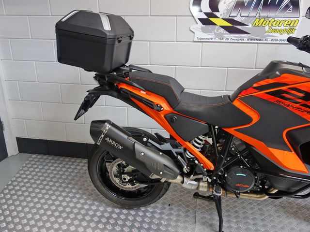 ktm - 1290-super-adventure-s