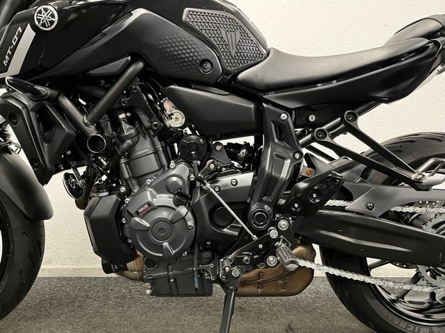 yamaha - mt-07-abs