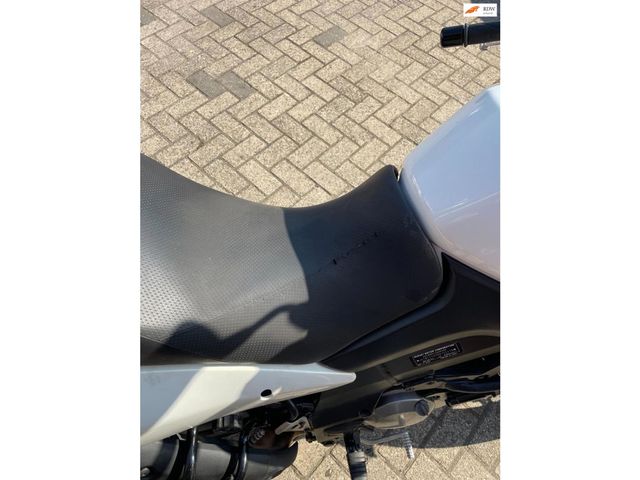 suzuki - v-strom-650-abs