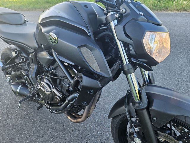 yamaha - mt-07-abs