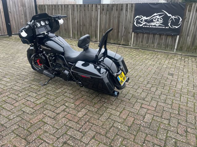harley-davidson - street-glide-special-flhxs