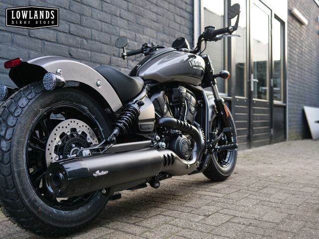 indian - scout-bobber-limited-tech