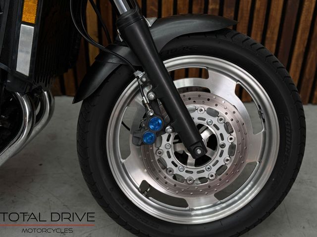 yamaha - vmx-1200-v-max