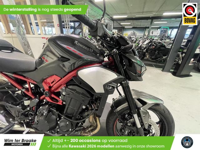 kawasaki - z900