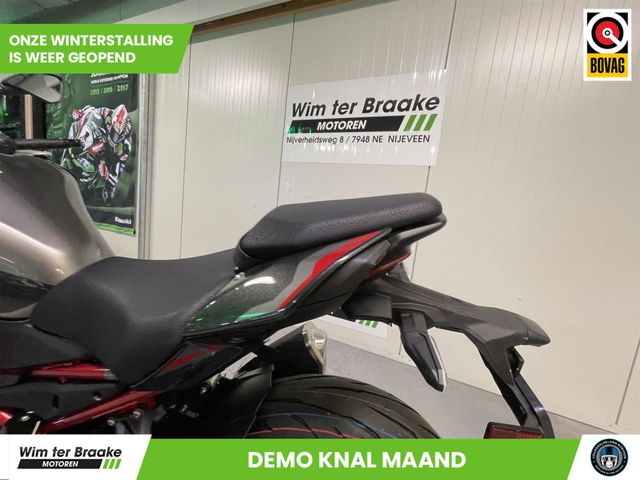 kawasaki - z900
