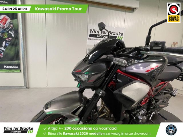 kawasaki - z900
