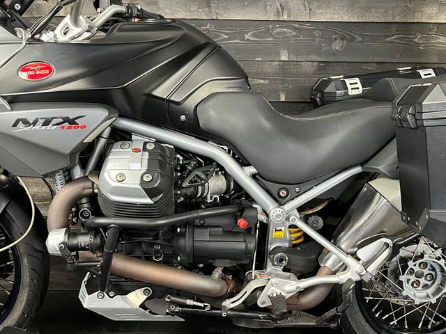 moto-guzzi - stelvio-1200-8v