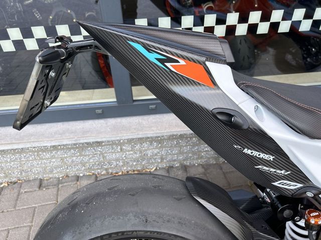 ktm - 1290-super-duke-rr