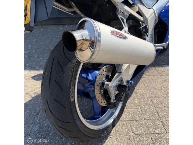 suzuki - gsx-r-750