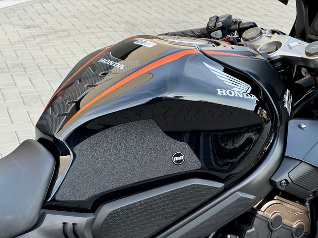 honda - cbr-650-r