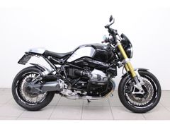 BMW R NINE T