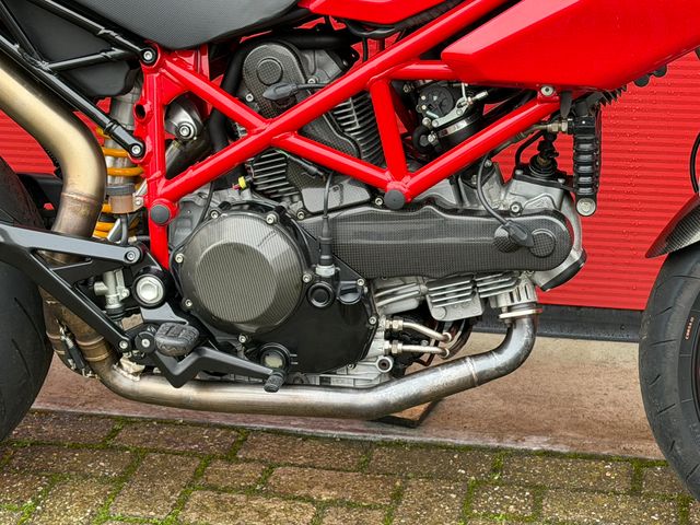 ducati - hypermotard-1100-s