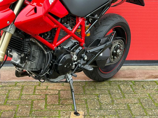 ducati - hypermotard-1100-s