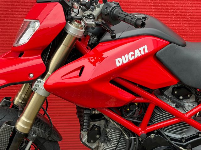 ducati - hypermotard-1100-s