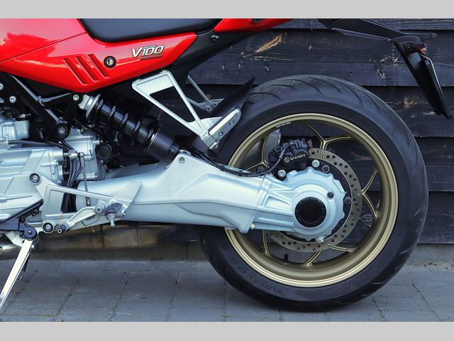 moto-guzzi - v-100-mandello