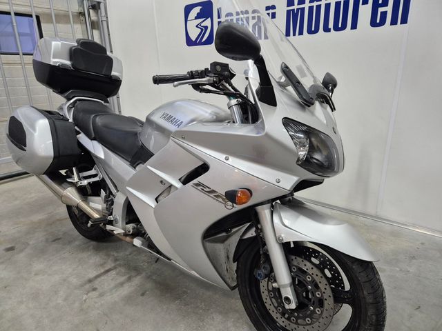 yamaha - fjr-1300