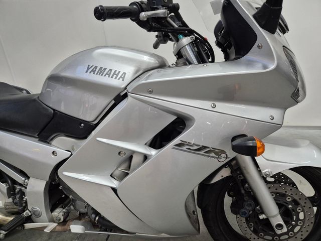 yamaha - fjr-1300