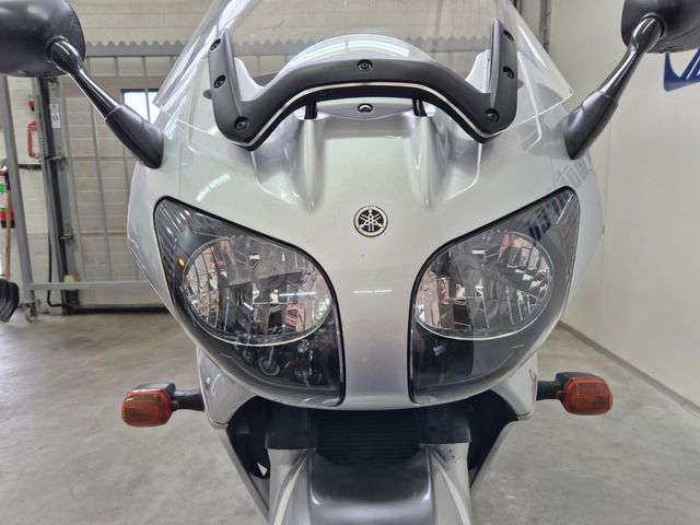 yamaha - fjr-1300