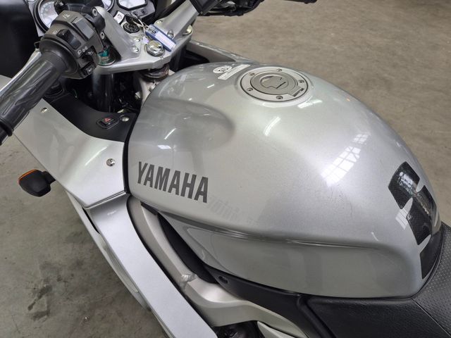yamaha - fjr-1300