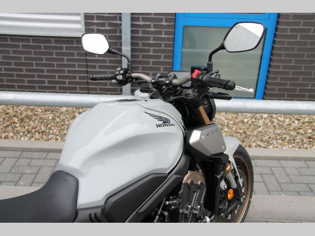 honda - cb-650-r-neo-sports-cafe