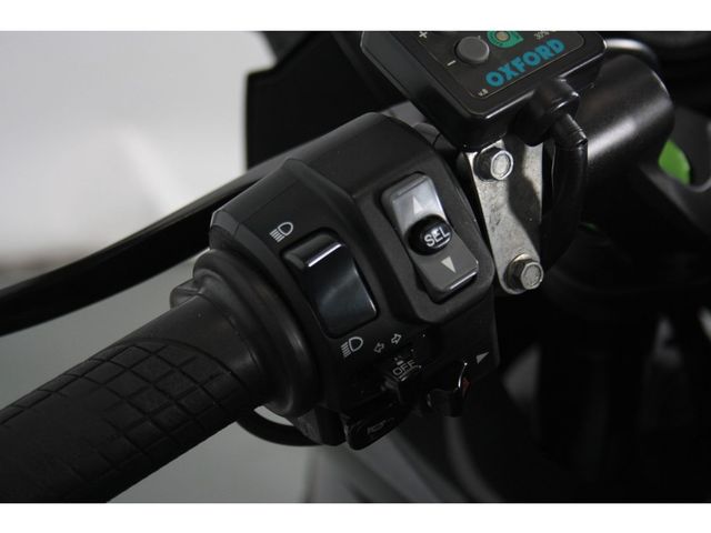 kawasaki - z-1000-sx-abs