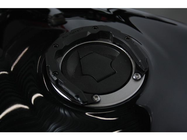 kawasaki - z-1000-sx-abs