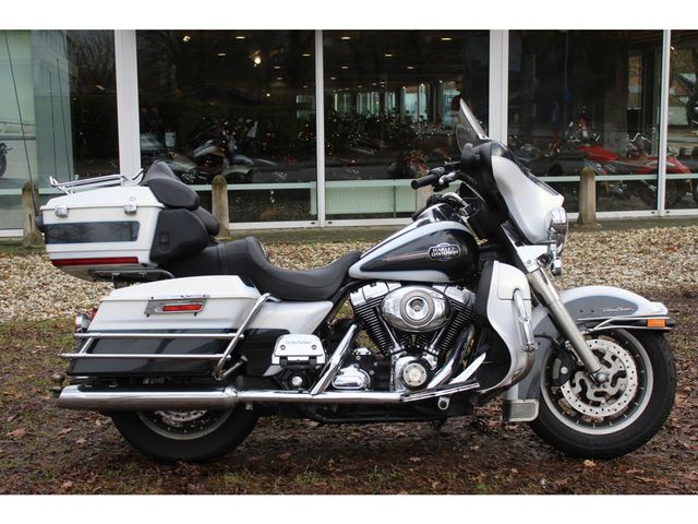 harley-davidson - electra-glide-ultra-classic-flhtcu