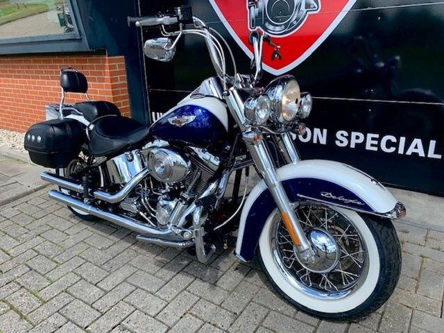 harley-davidson - softail-deluxe-flstn