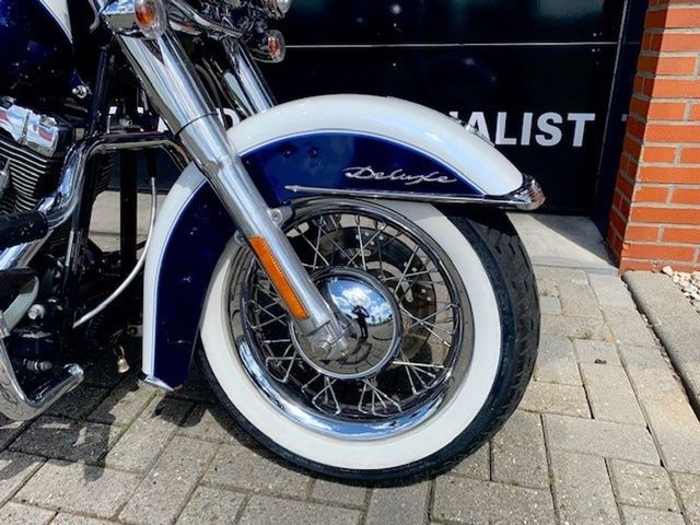 harley-davidson - softail-deluxe-flstn