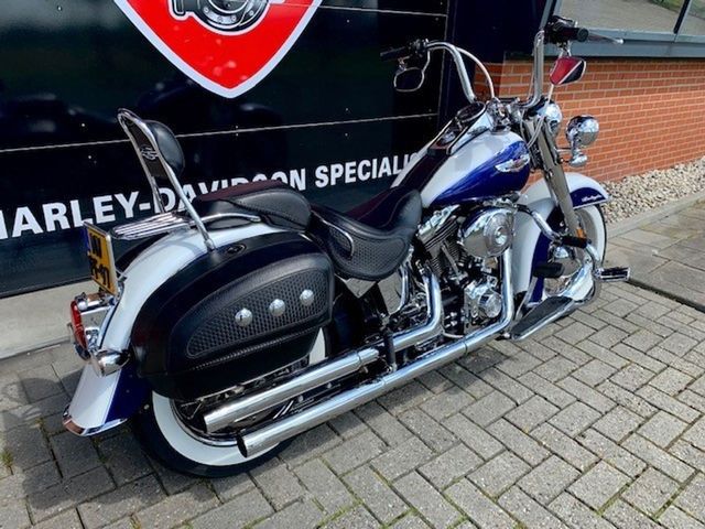harley-davidson - softail-deluxe-flstn