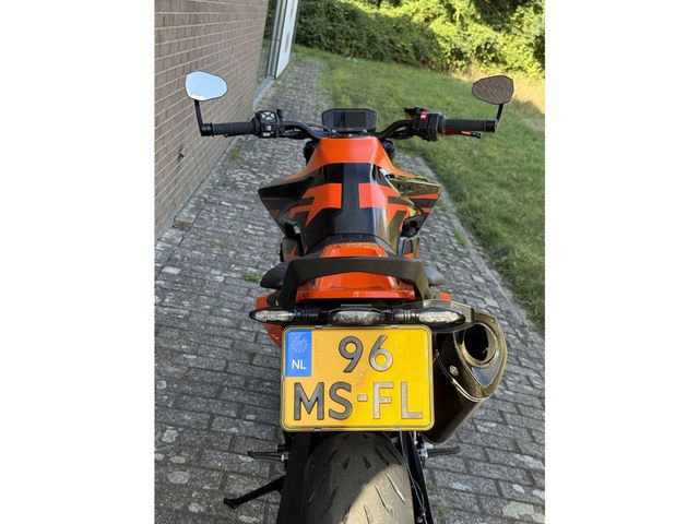 ktm - 890-duke-gp