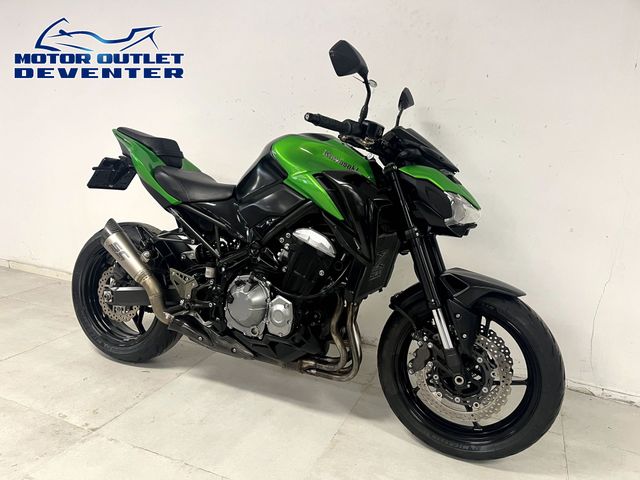 kawasaki - z900